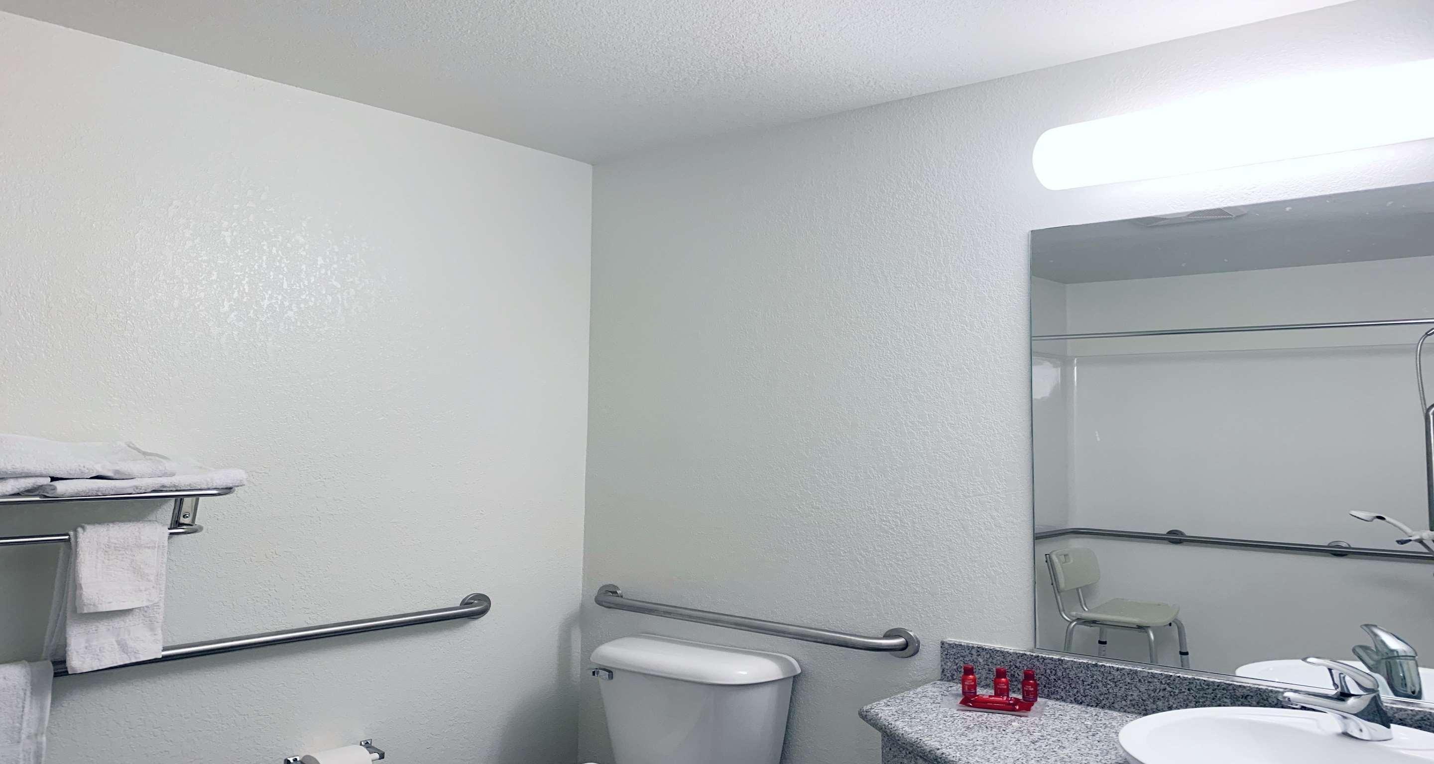 Surestay Plus Hotel By Best Western Niagara Falls East Εξωτερικό φωτογραφία